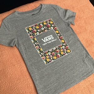 Van’s Womens floral tee